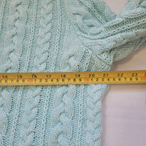 Lands’ End Women’s Light Blue Preppy Cable Knit Sweater Long Sleeve Size L 14/16 - Picture 7 of 11